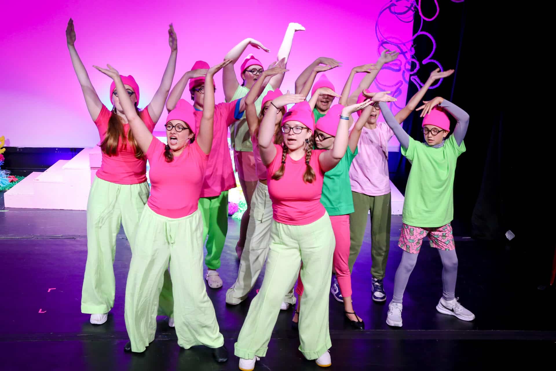 Jazz + Broadway Dance (Ages 10-14)